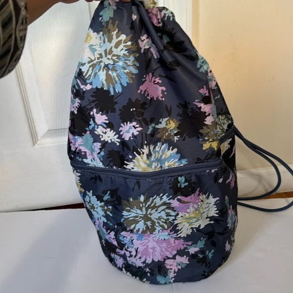 Vera Bradley | Bags | Vera Bradley Backpack | Poshmark display picture 1